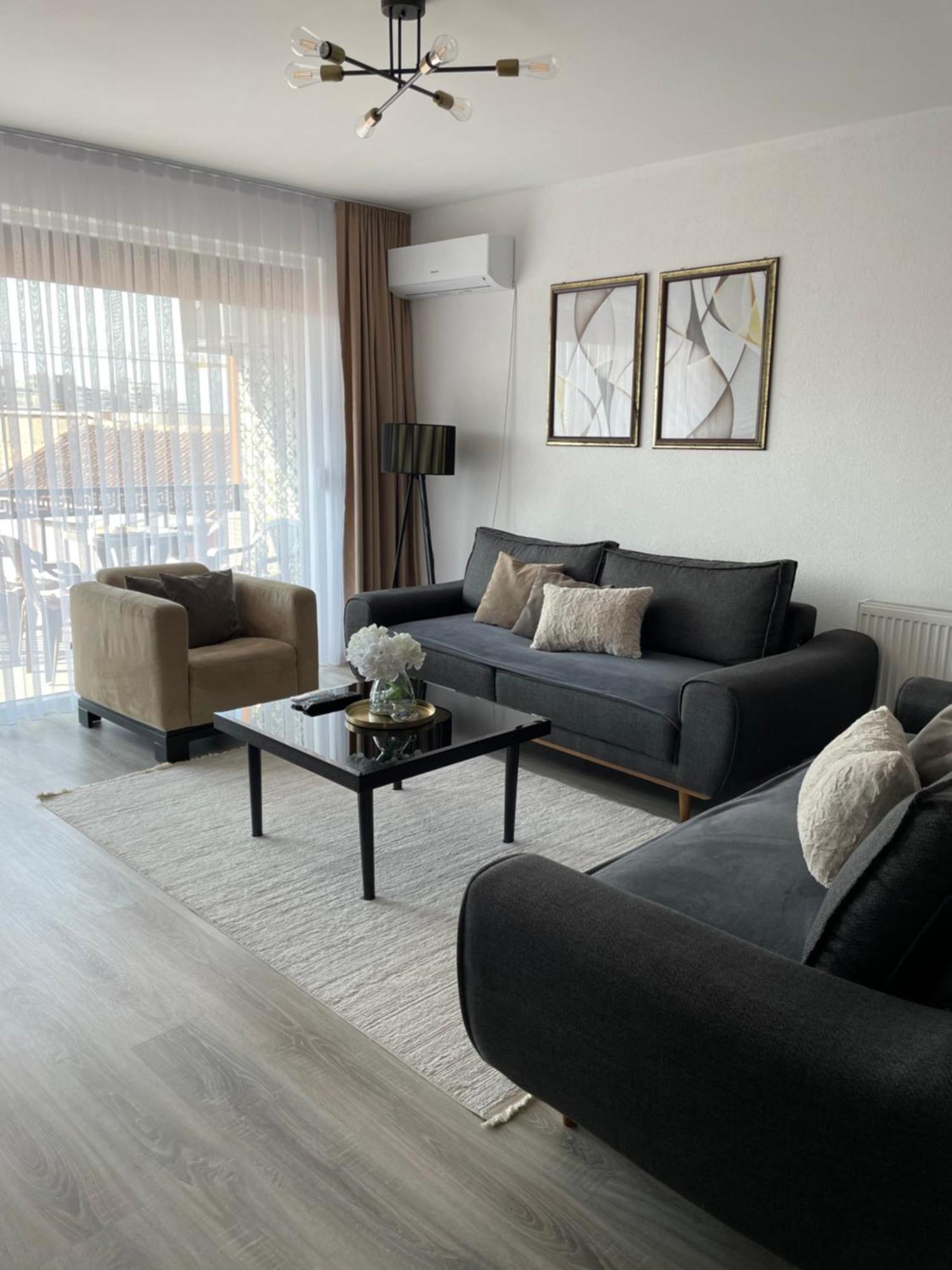 Apartment Prizreni-Free Private Parking Exterior foto
