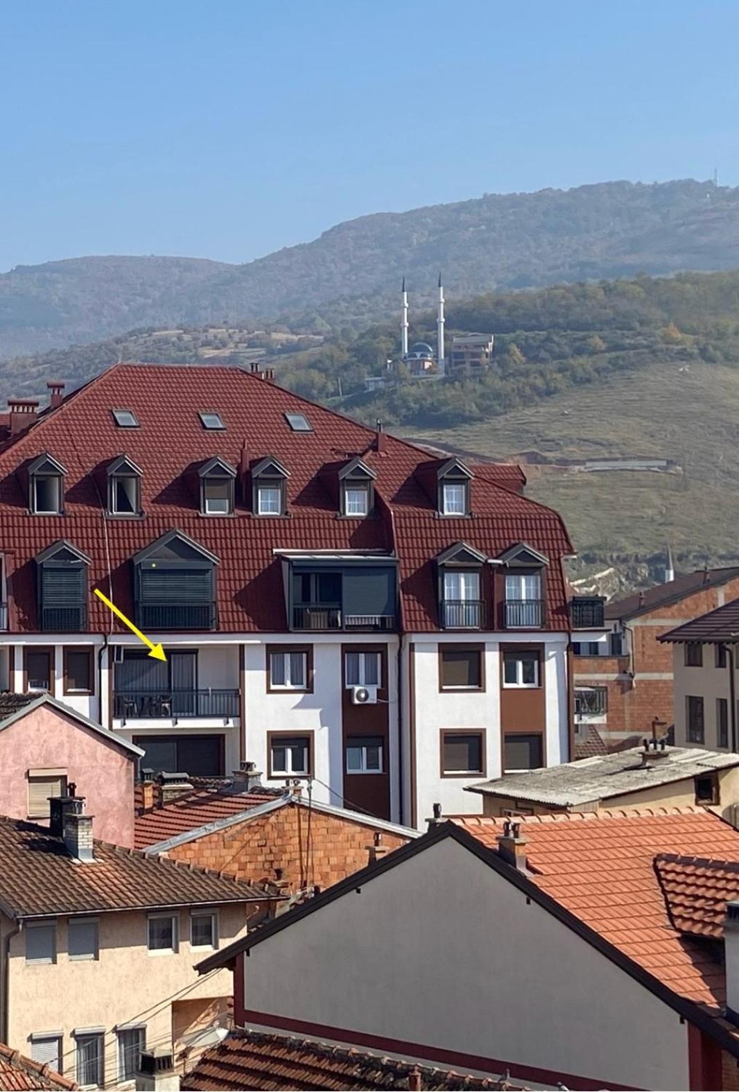 Apartment Prizreni-Free Private Parking Exterior foto