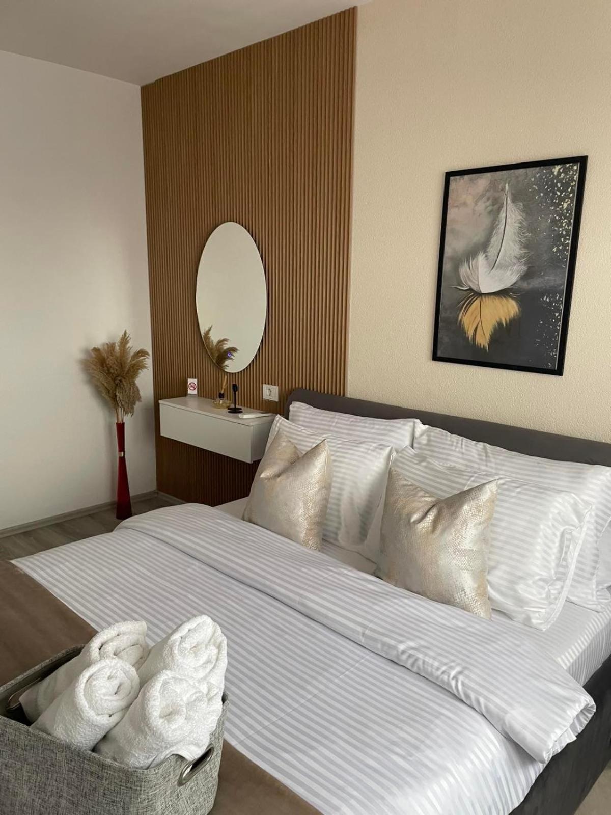 Apartment Prizreni-Free Private Parking Exterior foto