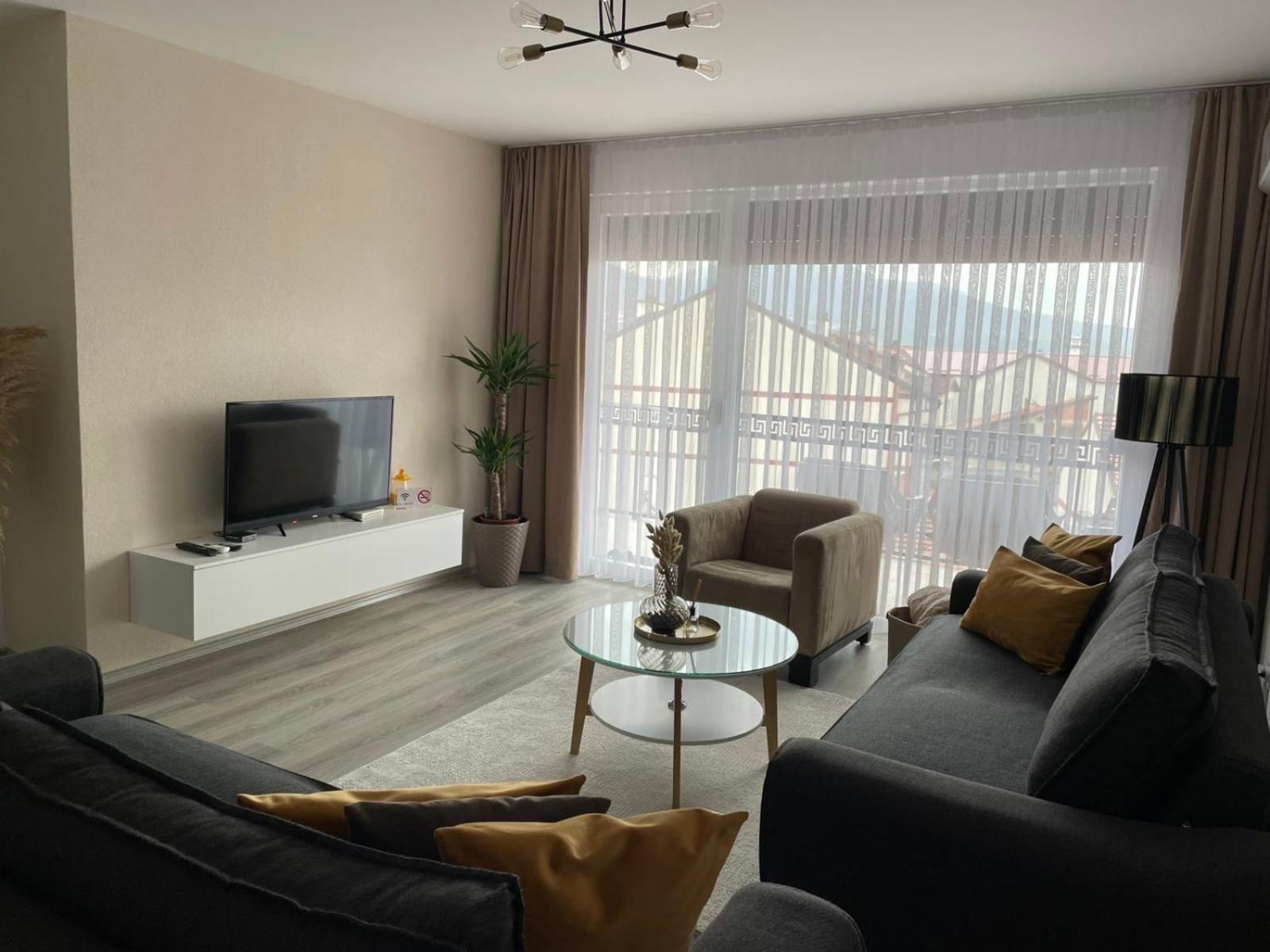 Apartment Prizreni-Free Private Parking Exterior foto