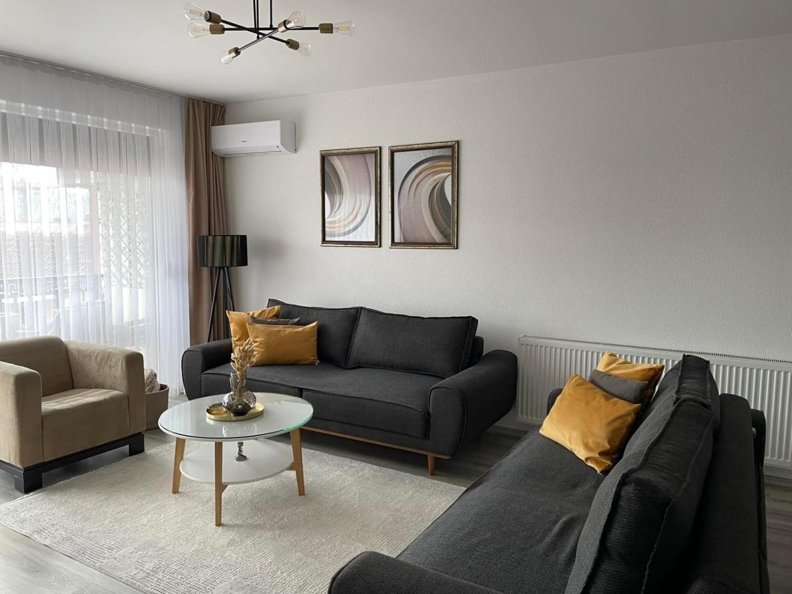 Apartment Prizreni-Free Private Parking Exterior foto
